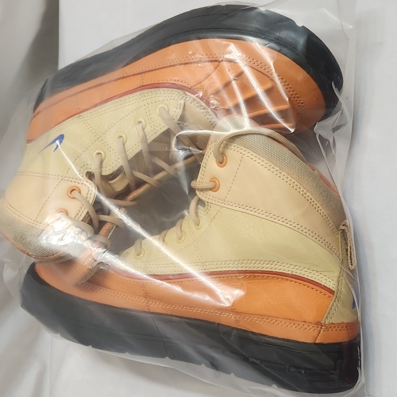 Nike ACG Woodside 2 High-top Boots (Big Kids Size 4Y) - Picture 16 of 16